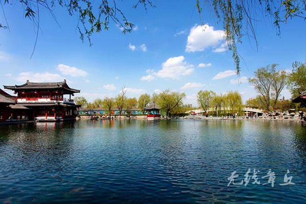 百脈泉公園春光（資料圖）