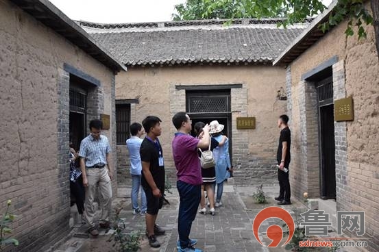 說明: 434505724995688237